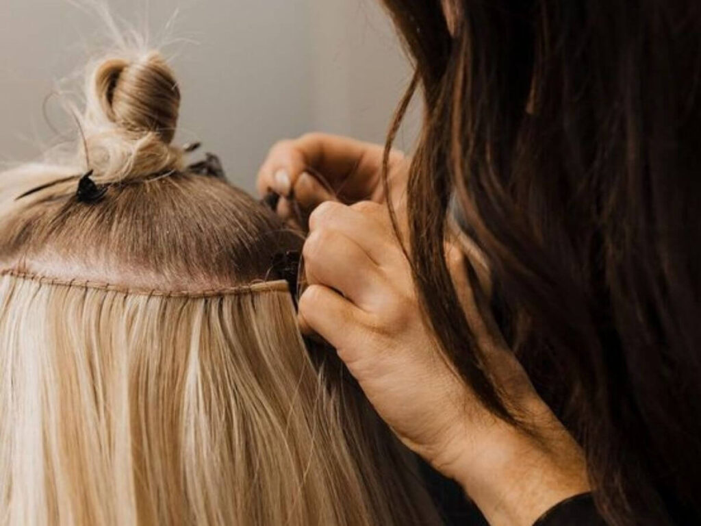 8 Best Hair Weaves for Females 1 8 Best Hair Weaves for Females 1